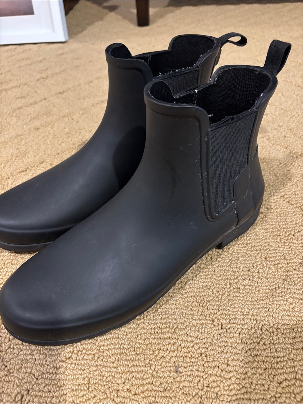 Hunter Chelsea Rain Boots Size 40 (9)